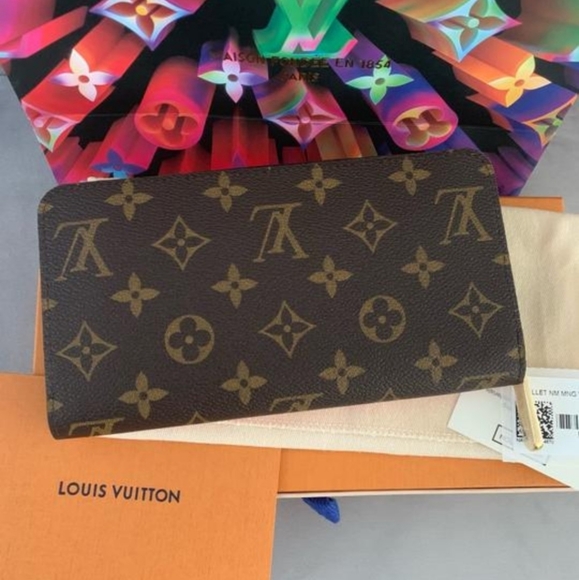 100% Louis Vuitton Zippy Wallet - Picture 8 of 9
